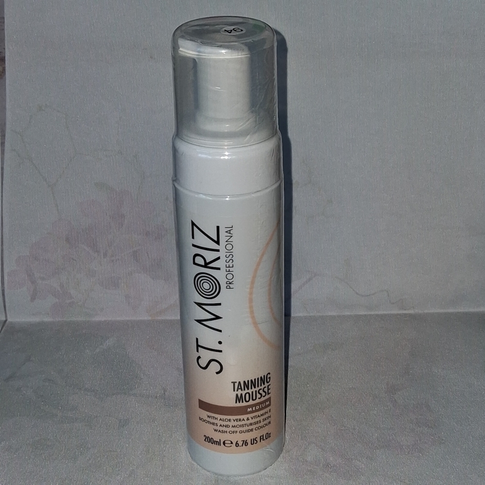 St. Moriz Professional Tanning Mousse Medium 200ml NEW